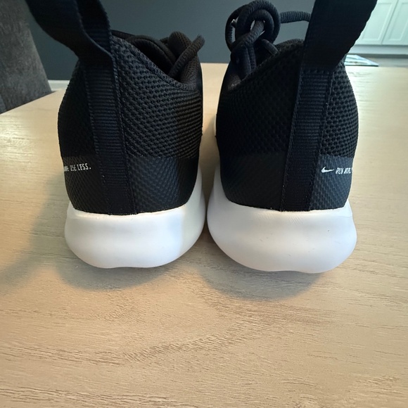 New Nike flex - Picture 4 of 6